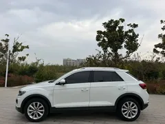 2022 Volkswagen T-Roc 280TSI DSG 2WD Elite Plus, белый — фото 2