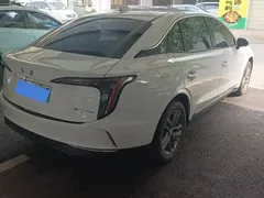 2025 Hongqi E-QM5 500km Taxi, белый — фото 10