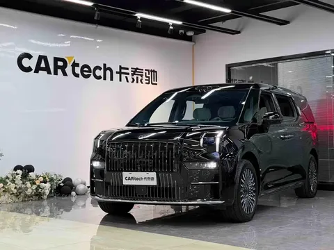 2024 Zeekr 009 6-Seat Executive 4WD 108kWh