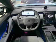 2023 Nio ET5T 75kWh Touring, синий — фото 11