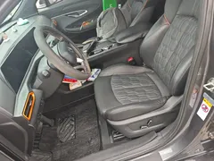2022 Changan UNI-T 1.5T Premium — фото 15