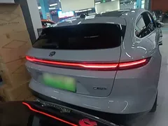 2023 Nio ET5T 75kWh Touring — фото 6