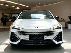2022 Changan UNI-V 1.5T Premium, белый — фото 3