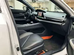2022 Changan UNI-V 1.5T Premium, белый — фото 7