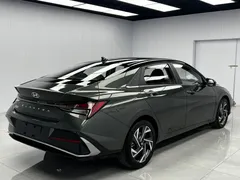 2023 Hyundai Elantra 1.5L CVT TOP Flagship — фото 4