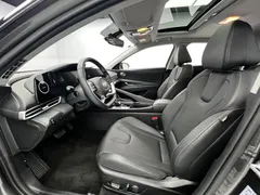 2023 Hyundai Elantra 1.5L CVT TOP Flagship — фото 7