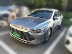 2024 BYD Qin PLUS Honor DM-i PHEV 55km Leading — фото 1