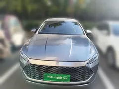2024 BYD Qin PLUS Honor DM-i PHEV 55km Leading — фото 2