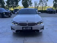 2021 BMW 3 Series 320i Sport Package, белый — фото 2