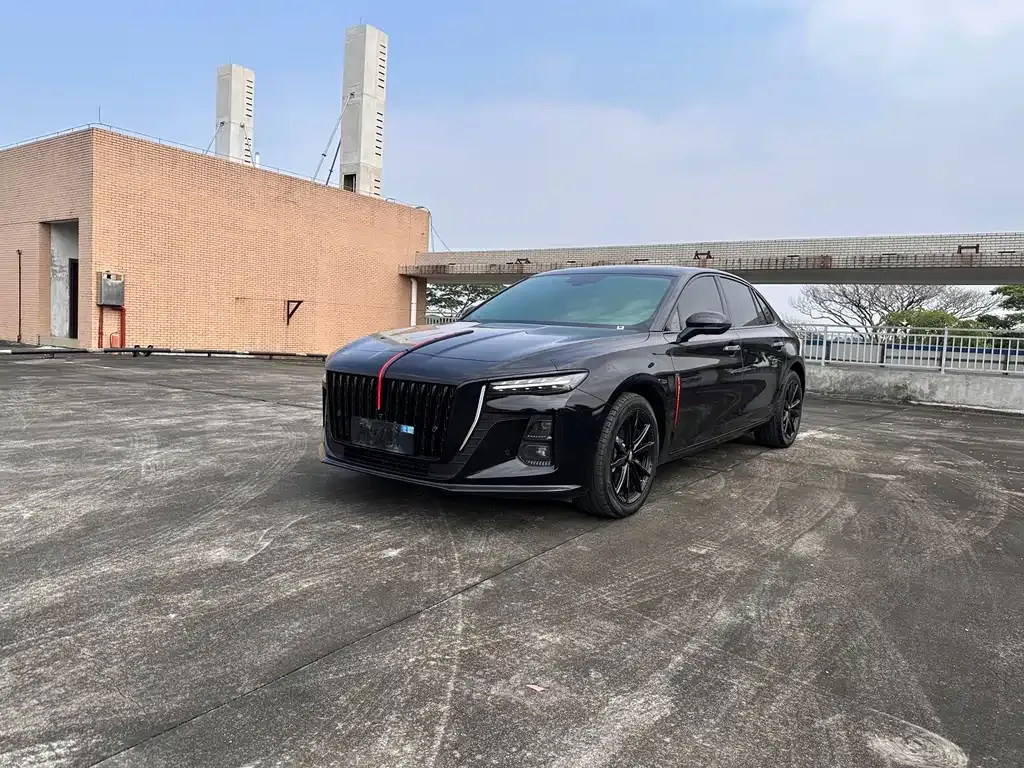2025 Hongqi H5 1.5T DCT