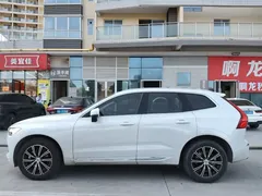 2021 Volvo XC60 4WD Luxury, белый — фото 9