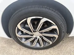 2021 Geely Emgrand GL UP 1.4T CVT, белый — фото 10
