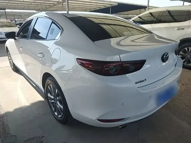 2022 Mazda 3 2.0L AT