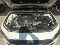 2022 Mazda 3 2.0L AT, белый — фото 20