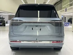 2026 Aito M9 EREV Ultra 6-seat, синий — фото 5
