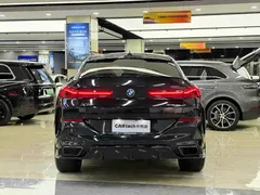 2022 BMW X6, чёрный — фото 7