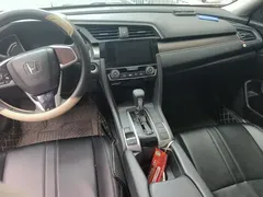 2019 Honda Civic 220TURBO CVT, белый — фото 13