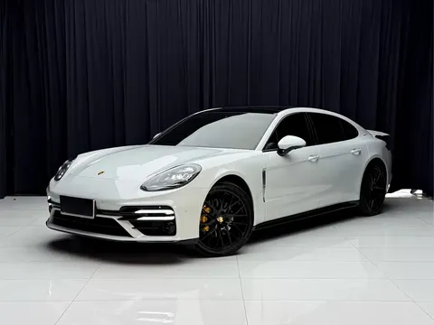 2023 Porsche Panamera Executive 2.9T