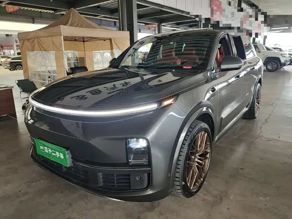 2023 Li Auto L8