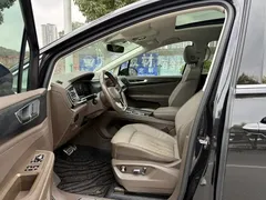 2022 Volkswagen Viloran 380TSI Premium, чёрный — фото 4