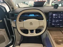 2026 Nio ES8 6-seat Executive Luxury, белый — фото 11