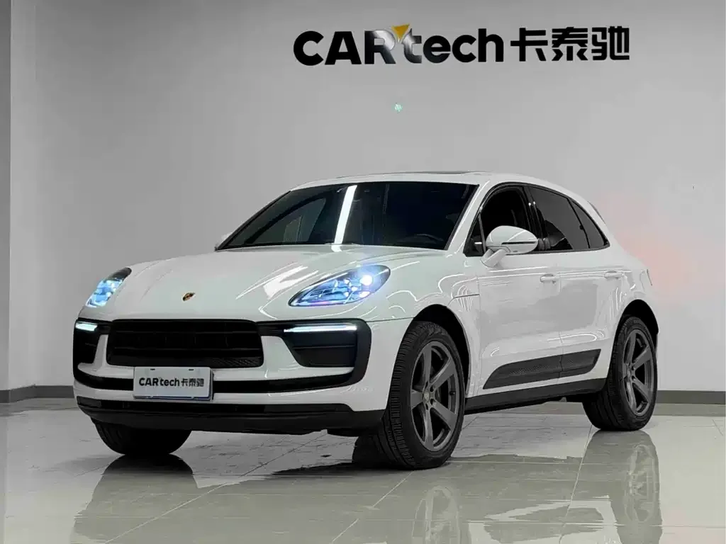 2022 Porsche Macan 2.0T