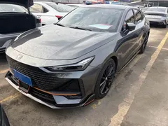 2023 Changan UNI-V 1.5T Sport — фото 1