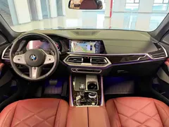 2022 BMW X5 40Li Premium M Sport Package, чёрный — фото 8
