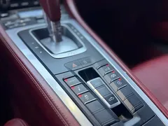 2020 Porsche 718 Boxster 2.0T, белый — фото 12