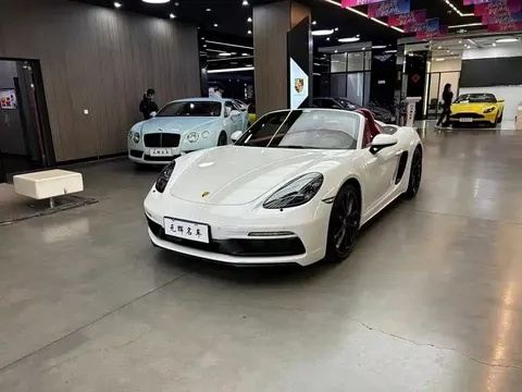 2022 Porsche 718 Spyder 2.0T