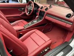 2022 Porsche 718 Spyder 2.0T, белый — фото 13