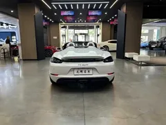 2022 Porsche 718 Spyder 2.0T, белый — фото 16