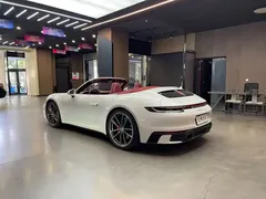 2022 Porsche 911 Carrera 4S Cabriolet 3.0T, белый — фото 18