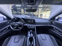 2023 Hyundai Elantra 1.5L CVT GLX Elite, белый — фото 10