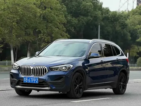 2021 BMW X1