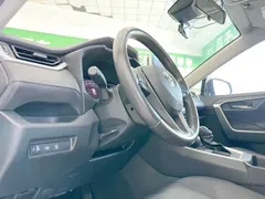 2022 Toyota RAV4 2.0L CVT 2WD Fashion Plus, белый — фото 8