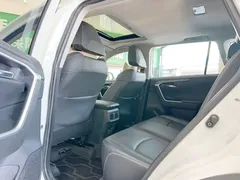 2022 Toyota RAV4 2.0L CVT 2WD Fashion Plus, белый — фото 11