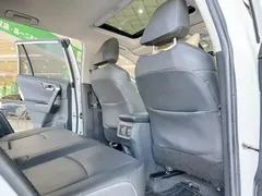 2022 Toyota RAV4 2.0L CVT 2WD Fashion Plus, белый — фото 12