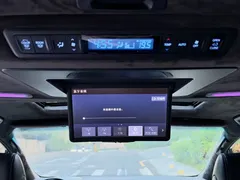 2021 Toyota Vellfire 2.5L Hybrid HV Luxury, белый — фото 11