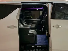 2021 Toyota Vellfire 2.5L Hybrid HV Luxury, белый — фото 18