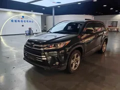 2021 Toyota Highlander 2.0T 4WD Luxury 7, чёрный — фото 1