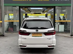 2022 Honda Odyssey 2.0L e:HEV, белый — фото 5