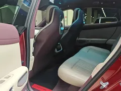2026 Xiaomi YU7 4WD GT — фото 8