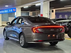 2021 Hyundai Mistra 1.8L CVT GLX Elite — фото 4