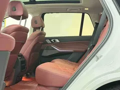 2022 BMW X5 30Li Premium M Sport Package, белый — фото 8