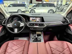 2022 BMW X5 30Li Premium M Sport Package, белый — фото 9