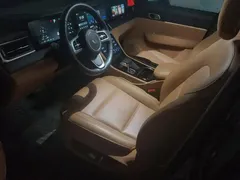 2021 Li Auto ONE EREV 6-seater, зелёный — фото 9