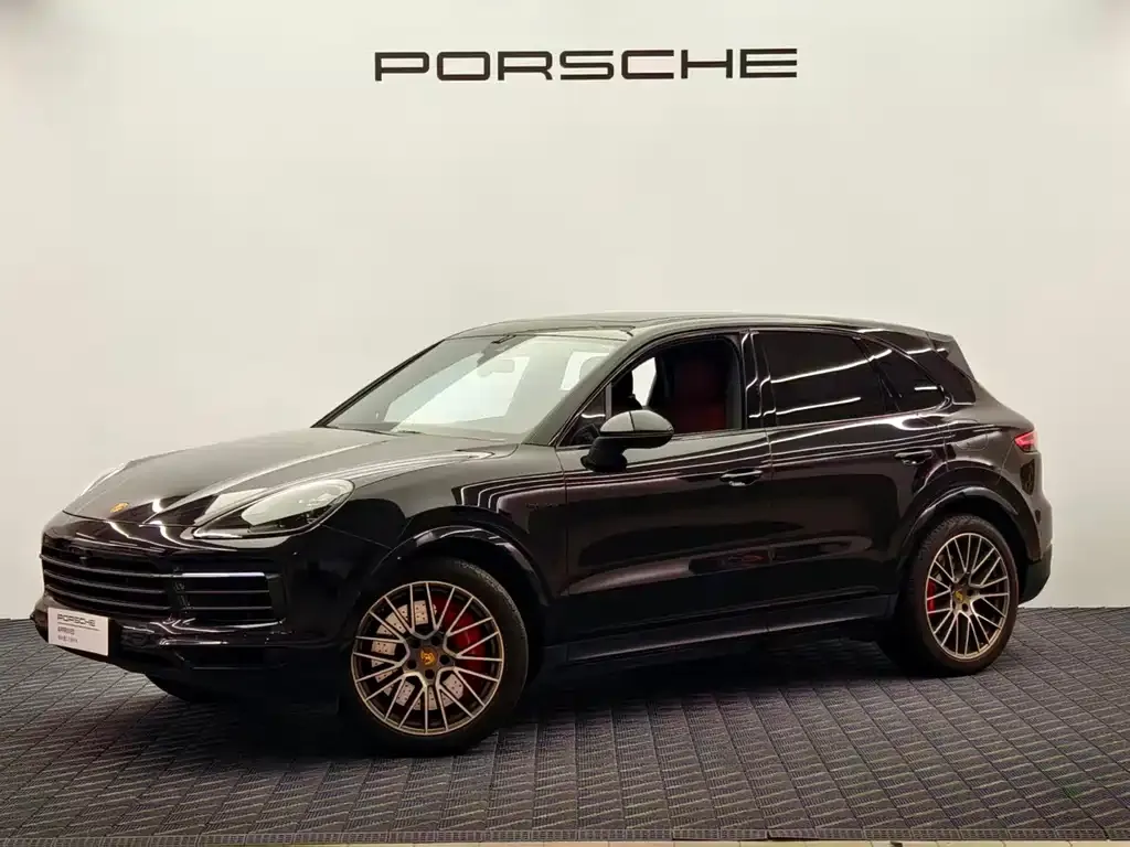 2023 Porsche Cayenne E-Hybrid 2.0T PHEV Platinum