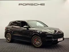 2023 Porsche Cayenne E-Hybrid 2.0T PHEV Platinum, чёрный — фото 3
