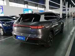 2023 BYD Song Pro Champion DM-i PHEV 71km — фото 3